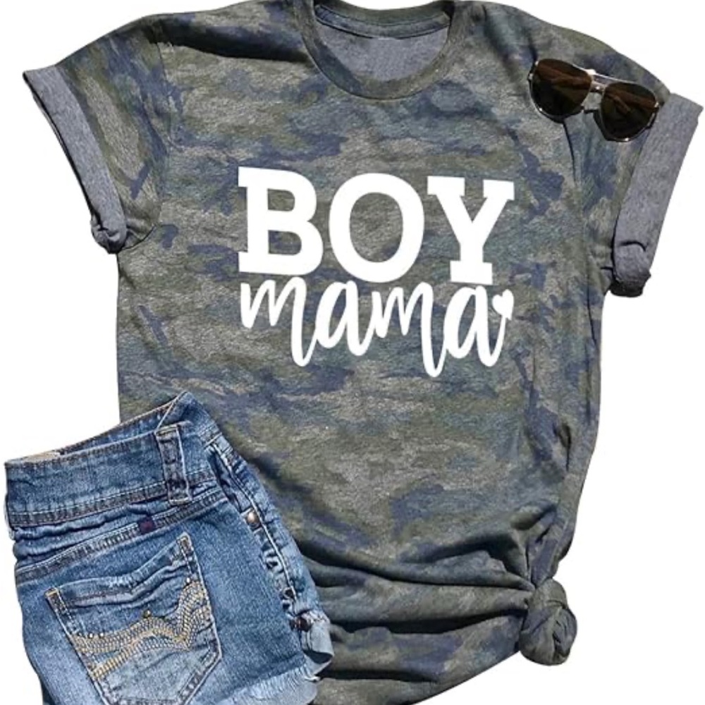 Camo boy mama t shirt size m